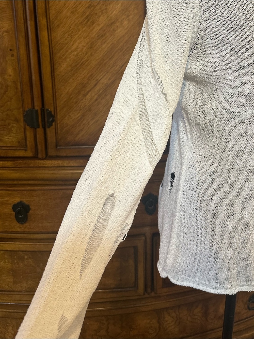 ASOS Design Distressed Off Shoulder Sweater Ivory Grunge Festival Size 8 - Picture 11 of 15